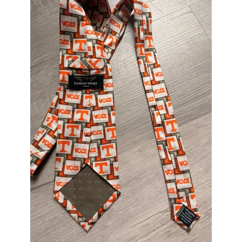 Tennessee Volunteers 100 percent‎ silk tie football sports game eagles wings